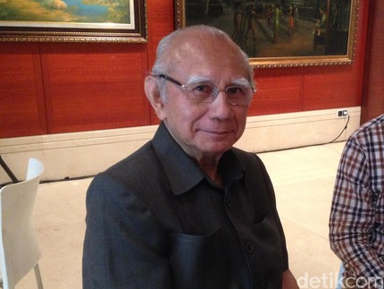 7 Fakta Kisah Cinta Emil Salim-Minnie, 60 Tahun Langgeng & Harmonis