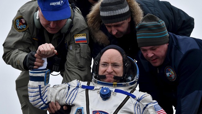 Sejak berada di luar angkasa selama setahun, terjadi perubahan yang cukup berarti dari astronaut NASA ini.