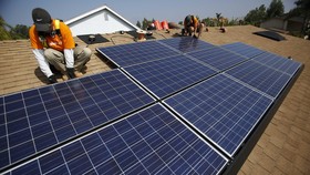 Aturan Atap Panel Surya Segera Dirilis Pekan Ini