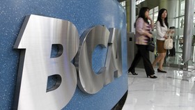 Nasabah Protes Biaya Cek Saldo dan Tarik Uang di ATM BCA