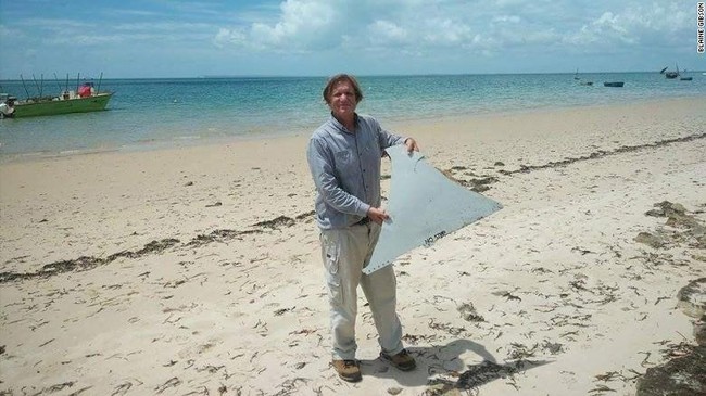 Jika benda tersebut dapat dikonfirmasi berasal dari MH370, maka dapat dibuktikan bahwa pesawat tersebut hancur karena benturan keras.