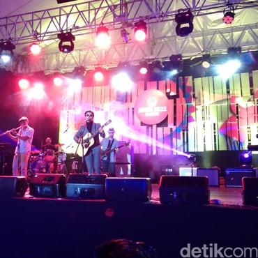 Lirik Lagu Nirmala - Noh Salleh