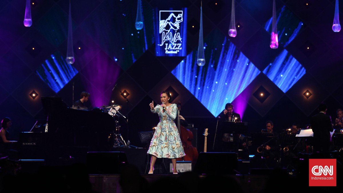 Aksi Panggung Spektakuler Malam Pertama Java Jazz Festival