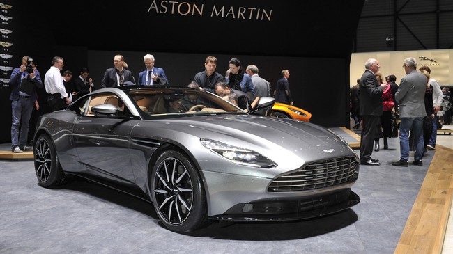 Melihat Mobil Hebat di Geneva Motor Show 2016