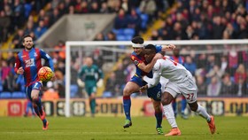 Adebayor Mengancam, Palace vs Liverpool Masih 0-0