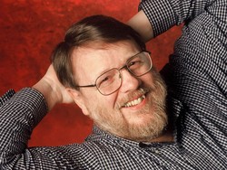 Kenalan dengan Mendiang Ray Tomlinson, Bapak Email Dunia