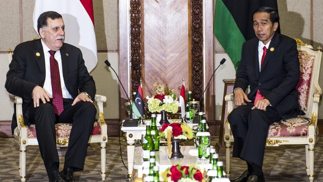 Bertemu Presiden Jokowi di sela KTT Luar Biasa OKI, PM Libya banyak bertanya soal sistem demokrasi di Indonesia.