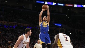 Warriors Beri Ruang Bagi Lakers Dekati Asisten Pelatih