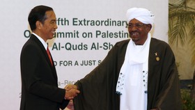 Sudan kepada AS Soal Protes Kedatangan Bashir: Tutup Mulut