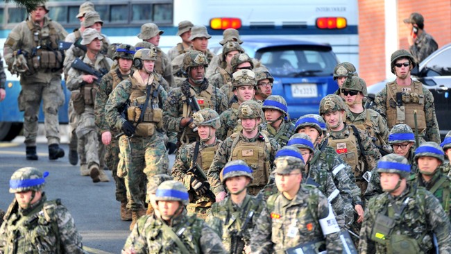Pasukan AS di Korea menyatakan belum ada perintah baru terkait rencana latihan militer bersama Korsel, meski Trump mengumumkan akan menghentikan kegiatan itu.