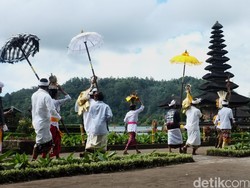 Terapkan VoA, Indonesia Malah Ditegur di World Economic Forum, Kok Bisa?