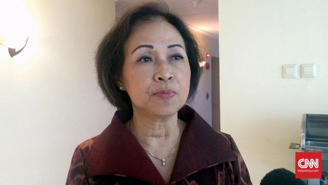 Direktur Eksekutif APKI Liana Bratasida mengungkapkan kredibilitas SVLK diragukan akibat penerapannya dianggap tidak konsisten di Indonesia.