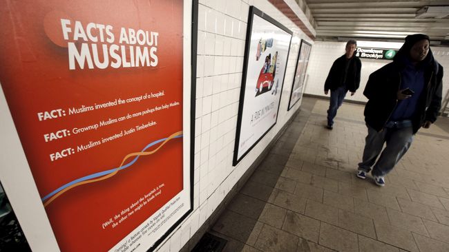 Iklan Humor Muslim Dipasang Di Stasiun Kereta New York