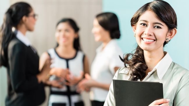 Wanita Karier Indonesia Terbanyak Keenam di Dunia Sebuah studi menunjukkan perempuan Indonesia termasuk yang tertinggi di dunia untuk posisi penting di perusahaan.