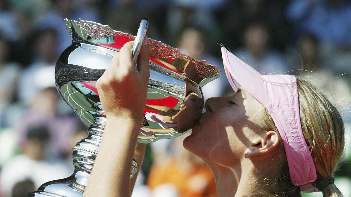Memotret Perjalanan Hidup Maria Sharapova