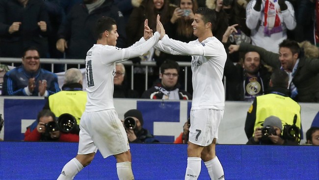 Foto Terbaik Duel Real Madrid vs AS Roma