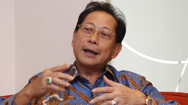 BCA dan BTPN menilai butuh waktu bagi bank untuk melakukan efisiensi seperti yang dipersaratkan OJK untuk mendapatkan insentif perluasan jaringan.