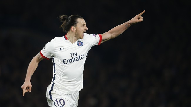 Zlatan Ibrahimovic menegaskan bahwa dirinya sama sekali tak merasa tua dan lemah saat beraksi di lapangan hanya karena usianya sudah menginjak 34 tahun.