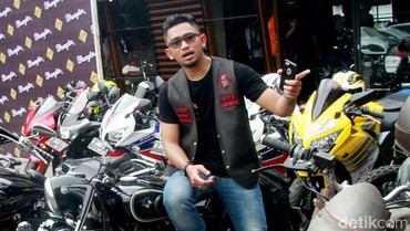 img-title Ustaz Solmed Punya Rumah Miliaran, Alfie Alfandy Pernah Hidup Bareng Tarantula