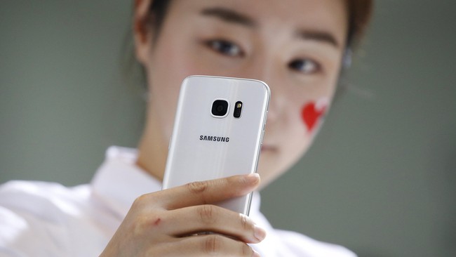 Menjelang kabarnya dirilisnya iPhone  5se pada 21 Maret 2016 mendatang, memunculkan rumor lain soal Samsung yang sedang menyiapkan Galaxy S7 Mini.