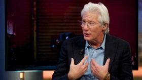 Duka Richard Gere Ditinggal Ibu dan Sutradara 'Pretty Woman'