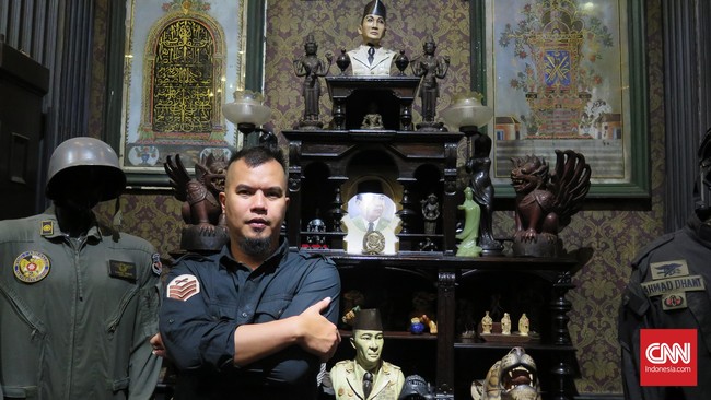 Dhani menegaskan tak bakal meneruskan gaya kepemimpinan Ahok jika ia terpilih memimpin Jakarta. Gayanya kelak, kata Dhani, akan lebih seperti Soeharto.
