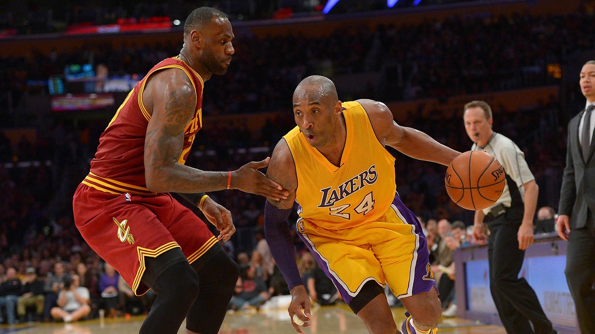 Memotret Momen Laga Terakhir LeBron James vs Kobe Bryant