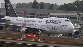 Pesawat Iron Maiden Diizinkan Kembali Terbang