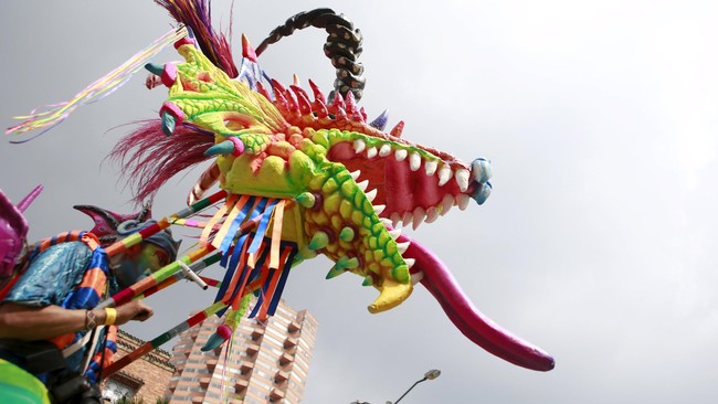 Warna-Warni Panggung Sandiwara Bogota