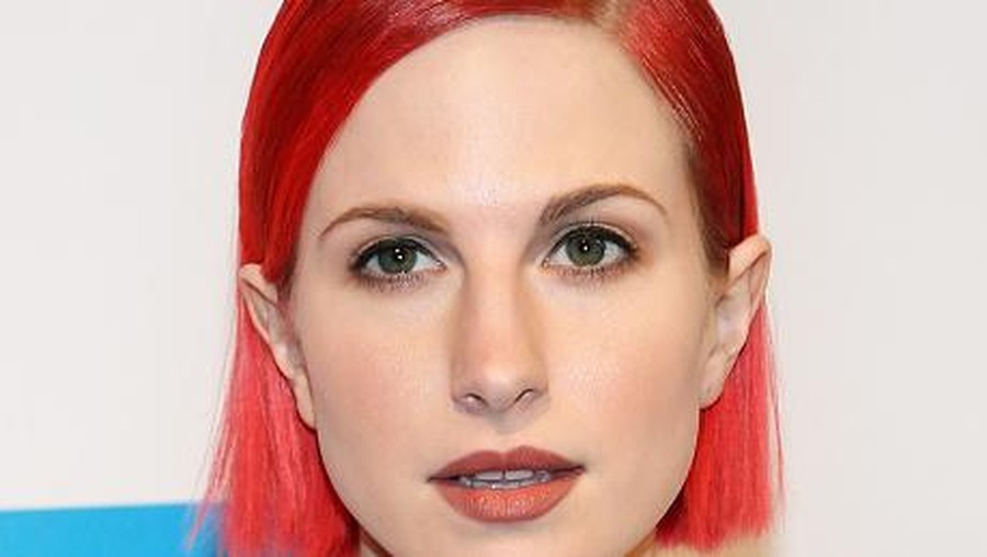 NEW YORK, NY - DECEMBER 12:  Singer Hayley Williams attends the 2014 Billboard Women In Music Luncheon at Cipriani Wall Street on December 12, 2014 in New York City.  (Photo by Monica Schipper/Getty Images)