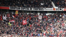 Jelang Derby Manchester, Fan Man United Ejek Man City