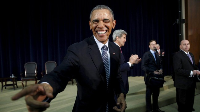 Presiden Barack Obama mendukung kandidat presiden dari Partai Demokrat Hillary Clinton dalam sebuah web video yang diunggah Kamis (9/6) siang waktu setempat.