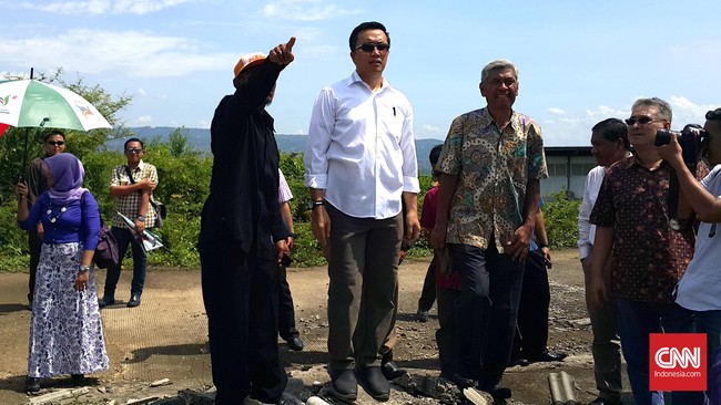 Menpora Imam Nahrawi berceletuk ingin rencana mengembangkan Hambalang sebagai komplek olahraga yang kini terbengkalai melibatkan masyarakat lewat sayembara.