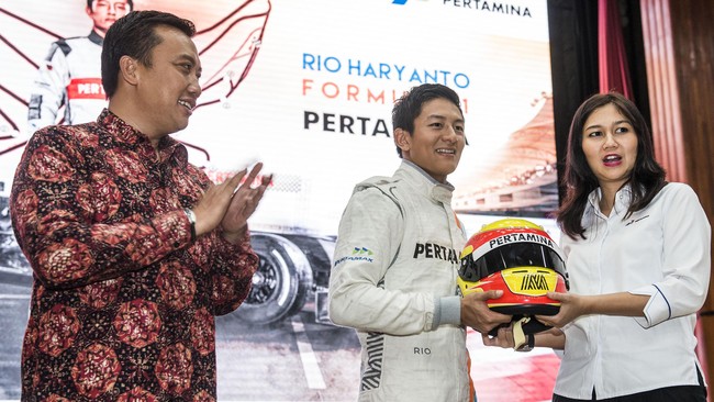 Manor Racing belum mengeluarkan pernyataan resmi mengenai masa depan Rio Haryanto. Pihak Pertamina tetap berharap Rio bisa balapan hingga akhir musim.
