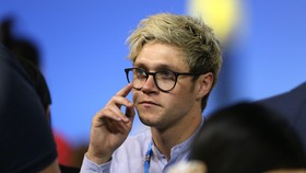 Teror Pesan Penggemar Bikin Niall Horan Susah Tidur