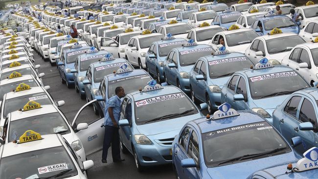 Global Taxi Price Index 2018 memuat nama 50 kota besar di dunia beserta kisaran tarif taksinya.