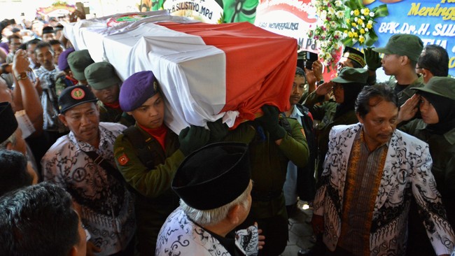 Kabid Humas Polda Metro Jaya, Kombes Mohammad Iqbal berkata, kepolisian tetap akan menyertakan Labfor Polri dan Polisi Militer pada investigasi tersebut.