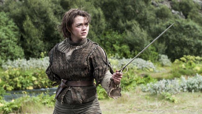 Maisie Williams yang memerankan Arya Stark di 'Game of Thrones' menyebut musim terakhir serial itu akan tayang pada April 2019.