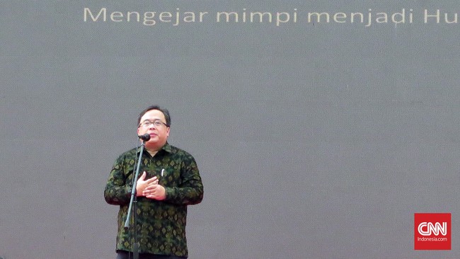 Realisasi pendapatan negara sampai dengan tiga bulan pertama 2016 baru mencapai Rp247,6 triliun, atau 13,6 persen dari APBN 2016.