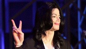 Keponakan Michael Jackson Gugat Situs Web Berita AS