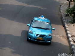 Bayar Taksi Blue Bird Bisa Pakai QRIS hingga Kartu Kredit, Ini Caranya!