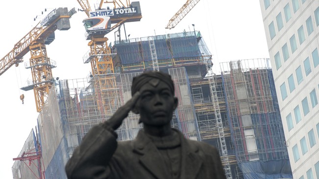 Menurut OJK, lebih dari 64 persen sektor usaha belum tersentuh atau terlayani oleh penyedia jasa keuangan.