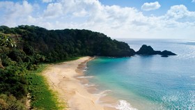 2 Pria Berkelahi di Tebing Jurang Brasil Gegara Berebut Spot Foto