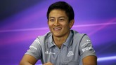 Tawa Rio Haryanto di Antara Pebalap-pebalap Dunia Rio Haryanto, putra bangsa Indonesia pertama di ajang F1, mendapat kehormatan menjadi enam dari 22 pebalap yang hadir dalam jumpa pers jelang seri GP pertama.
