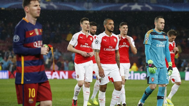 Arsenal lagi-lagi tersingkir di babak 16 besar Liga Champions setelah kalah dari Barcelona. Untuk kali keenam beruntun The Gunners tumbang di babak 16 besar.