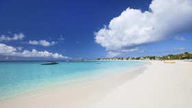 5 Pantai Terbaik di Dunia untuk Dikunjungi di 2023, Mana Saja?