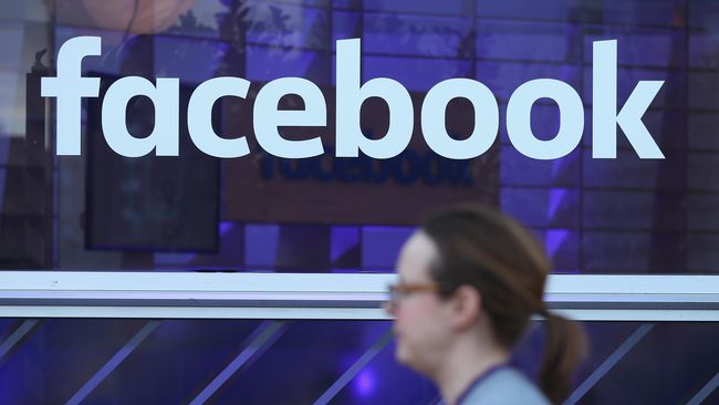 Facebook Bikin Antena Pemancar Internet dari Kota sampai Desa Facebook membangun peranti keras berupa antena yang dirancang khusus untuk kawasan perkotaan dalam proyek Terragraph, maupun pedesaan dalam proyek ARIES.