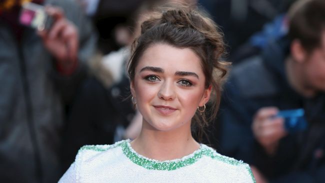 Aktris asal Inggris yang masih berusia 19 tahun itu mengatakan kalau penonton "tidak akan bisa melakukan apa-apa" untuk musim ke-tujuh Game of Thrones.