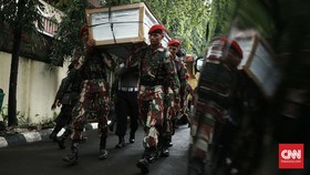 TNI AD Bantah Jatuhnya Helikopter Karena Kelebihan Penumpang