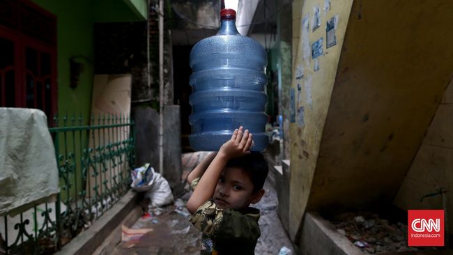 Banyak negara melarang penggunaan plastik mengandung BPA karena faktor kesehatan, termasuk Prancis sebagai yang pertama mengawali kampanye kesehatan BPA Free.